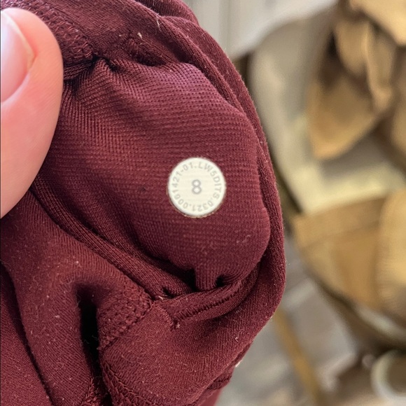 Lululemon align size 8 full length - Picture 7 of 7